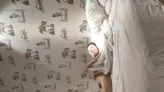 欧美日韩人妻激情-第一次与男友以外的男人在行使中车震!