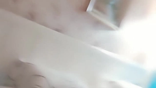 拖鞋家居日韩AV-白皙皮肤呆萌小姐姐！情趣耳朵抓屌吸吮！头套男怼着骚穴猛操，骑乘姿势打桩机，无套内射。